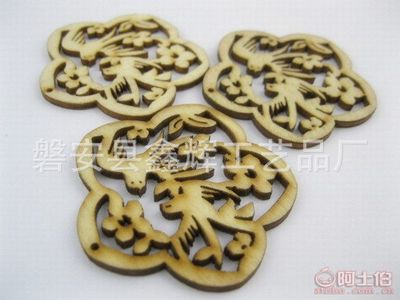 匠心獨運，點綴生活 XH廠家批發精美木制工藝品掛件DIY木牌
